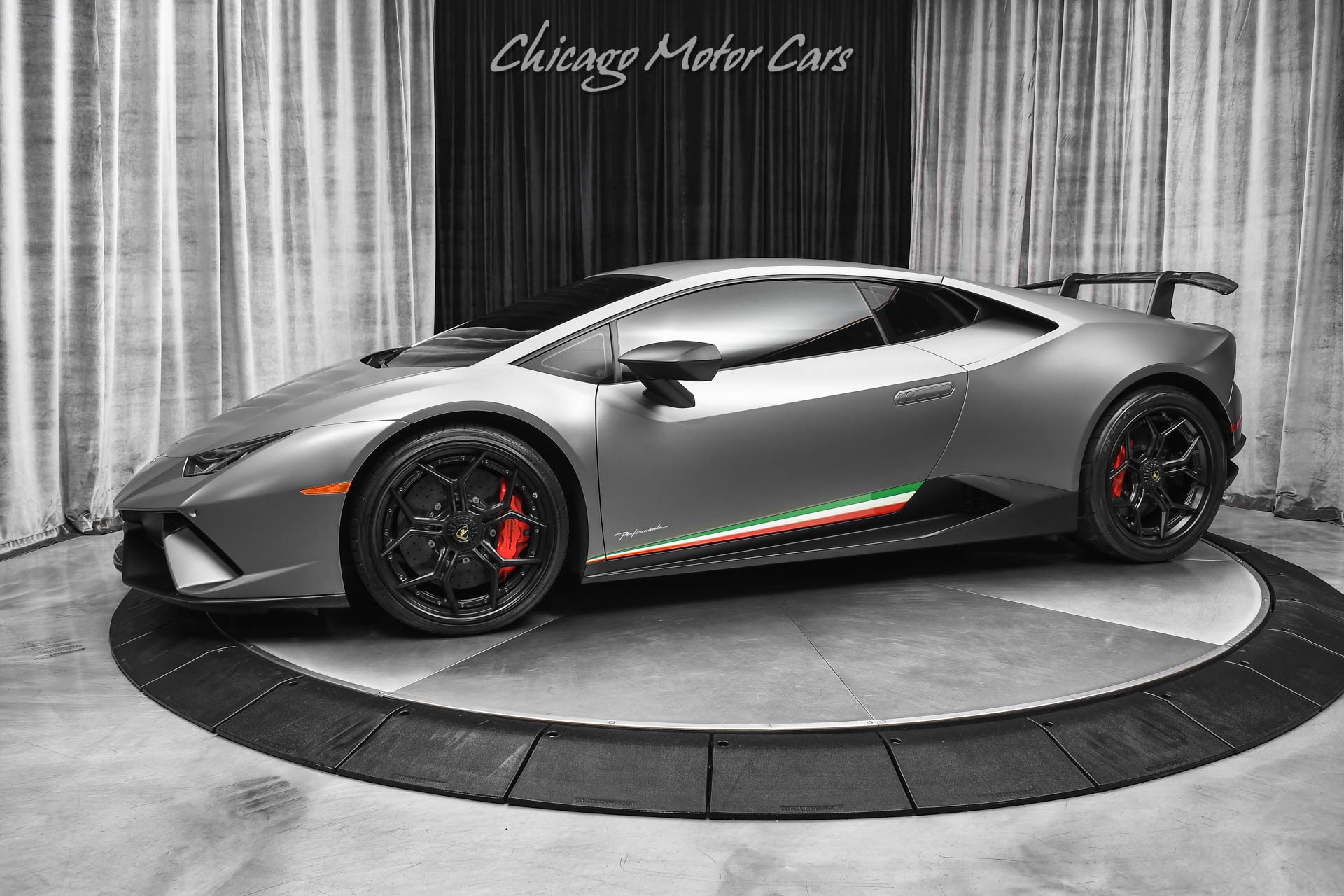 Used 2018 Lamborghini Huracan LP640-4 Performante Coupe Grigio